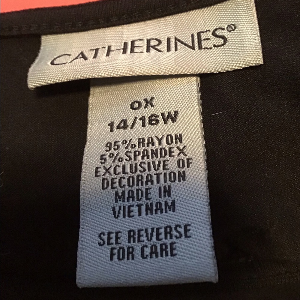 Catherine’s Maxi Dress. - Picture 4 of 5